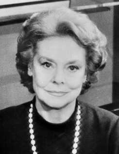 Irene Worth to students of an acting class